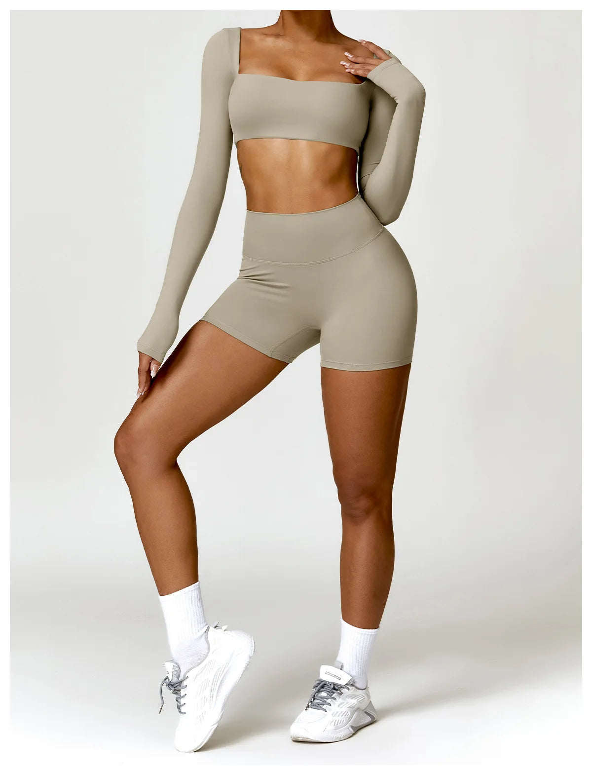 Briar  Long sleeves