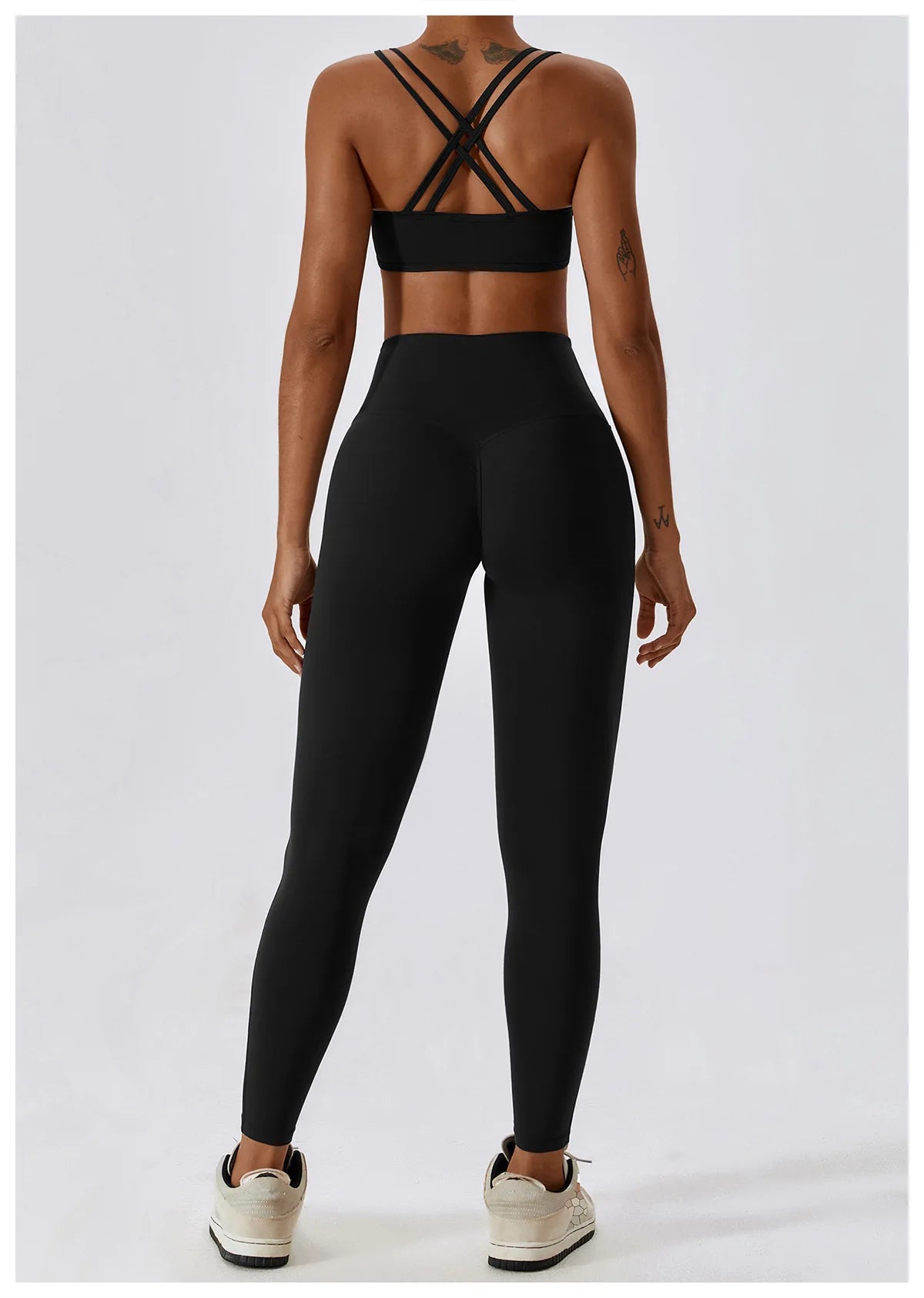 Evelina  Sports Bra