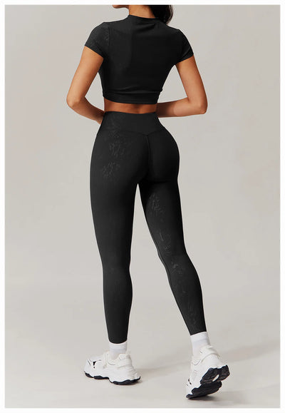 Zoya  Crop Top