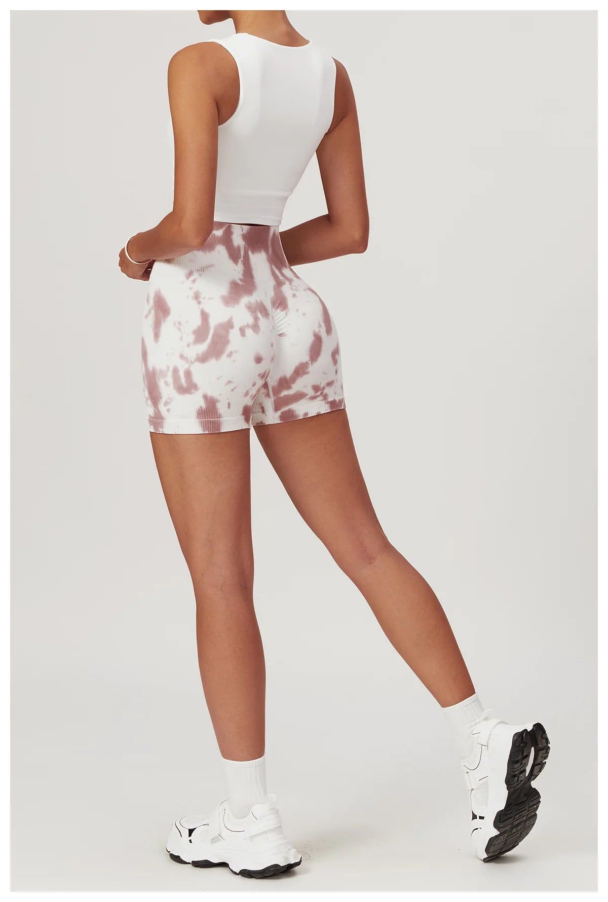 Bella  Shorts