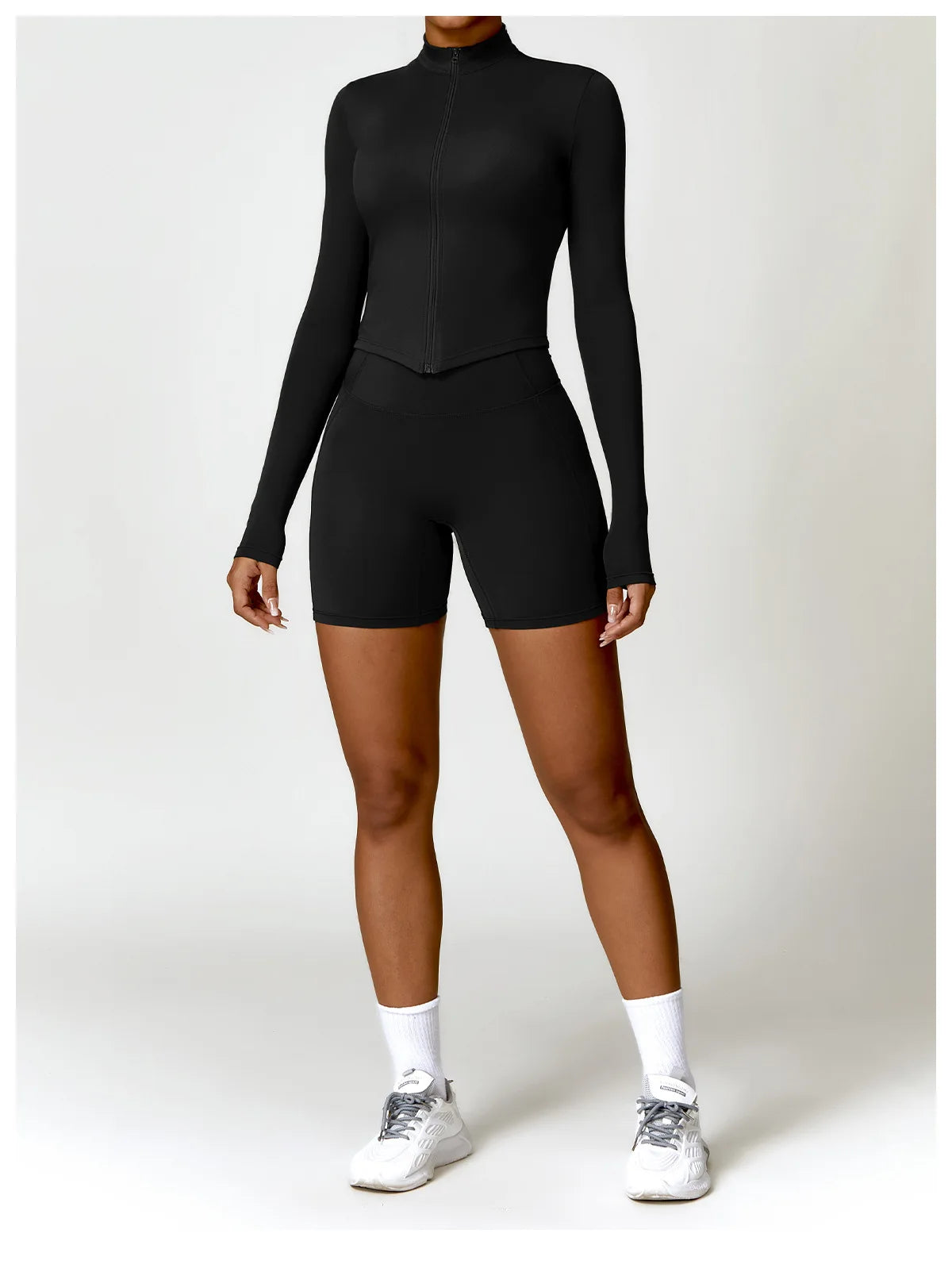 Aven  Shorts