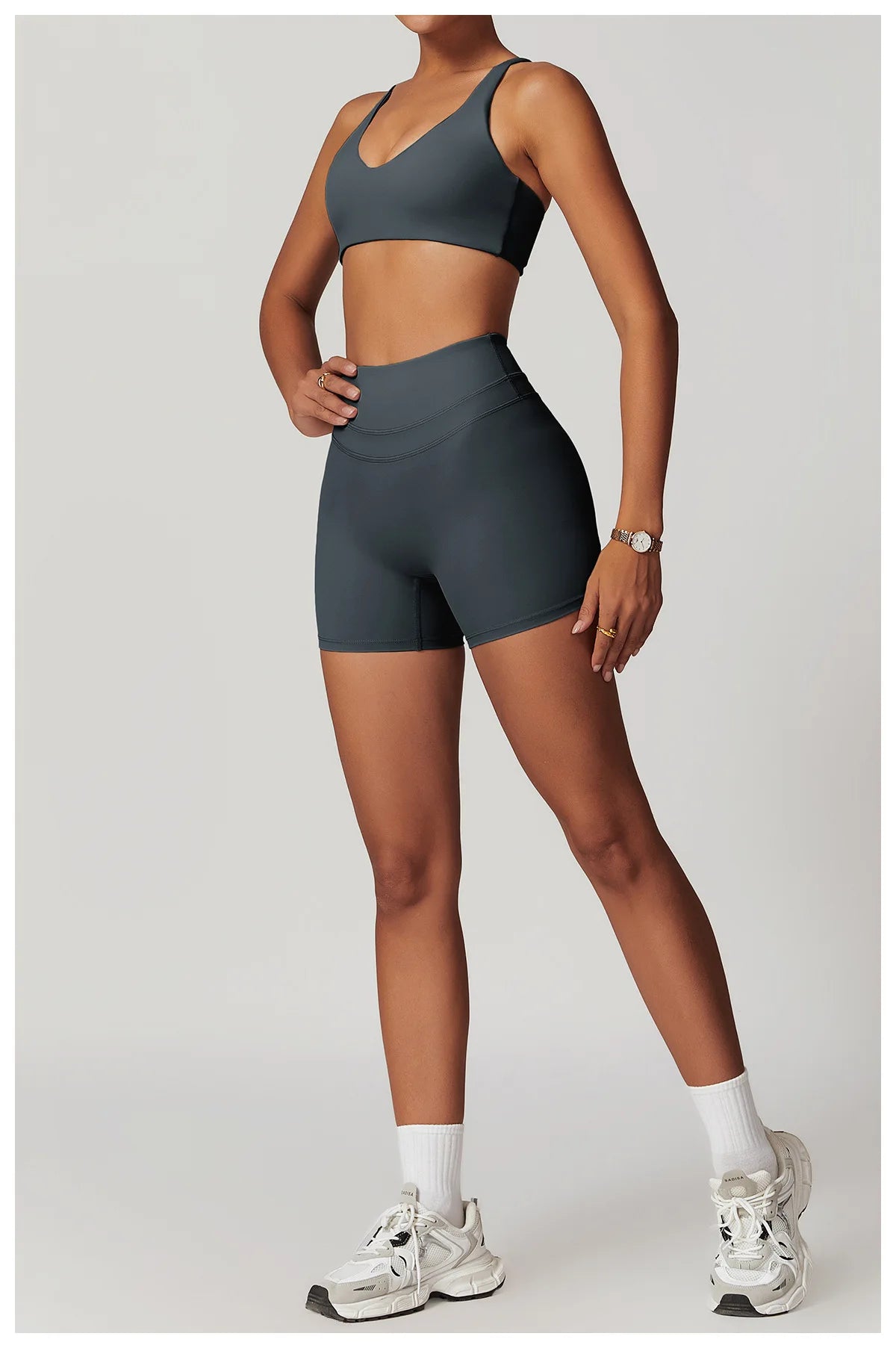 Devina  Sports Bra