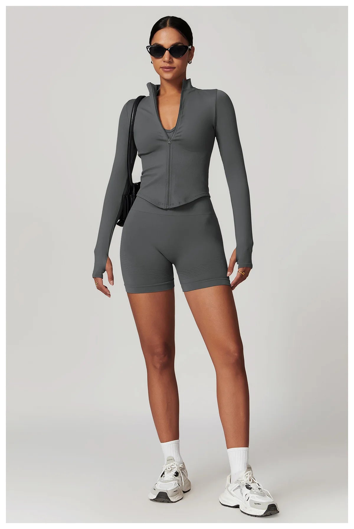 Nia  Long Sleeves