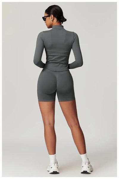 Nia  Long Sleeves