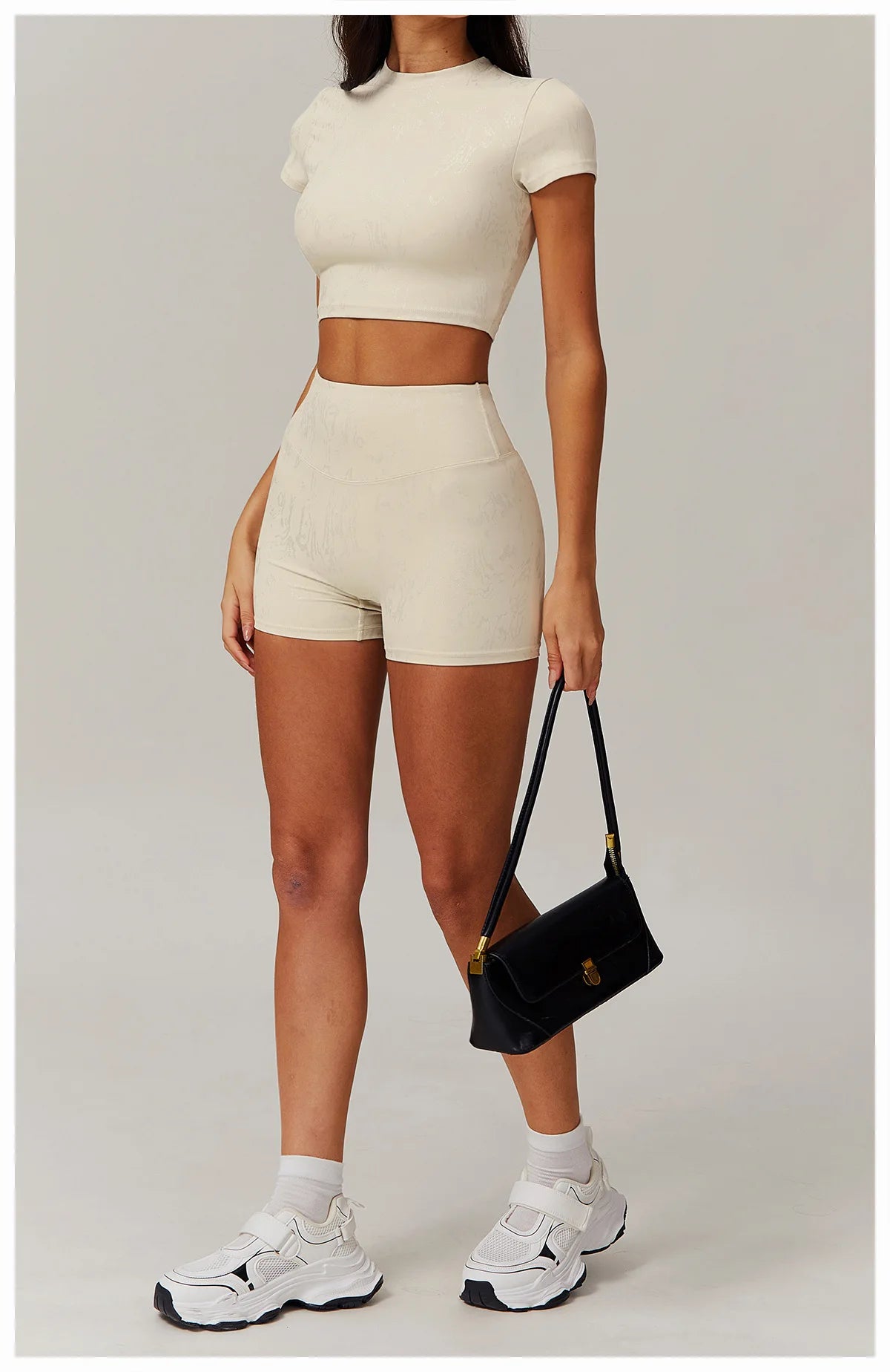 Zoya  Crop Top