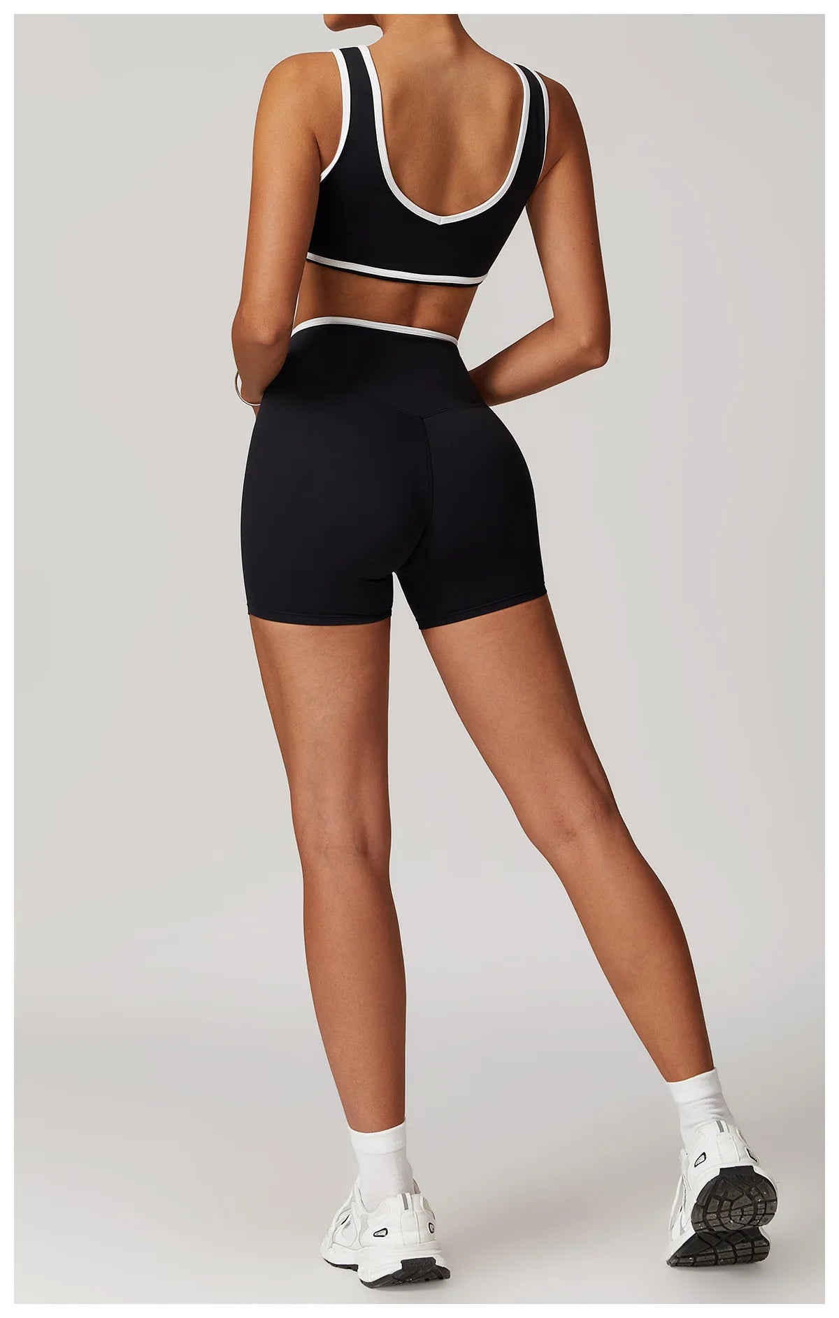 Vanya  Shorts
