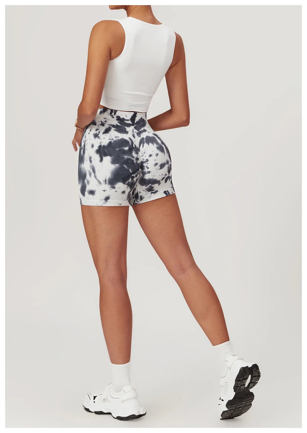 Bella  Shorts