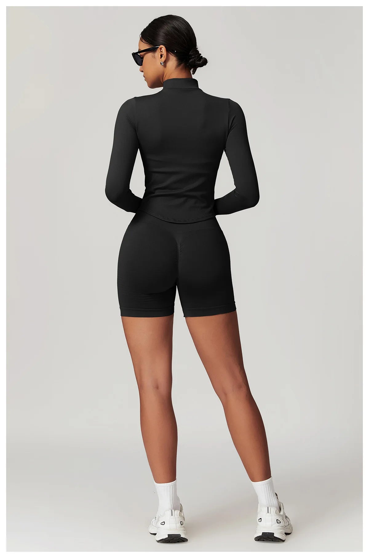 Nia  Long Sleeves