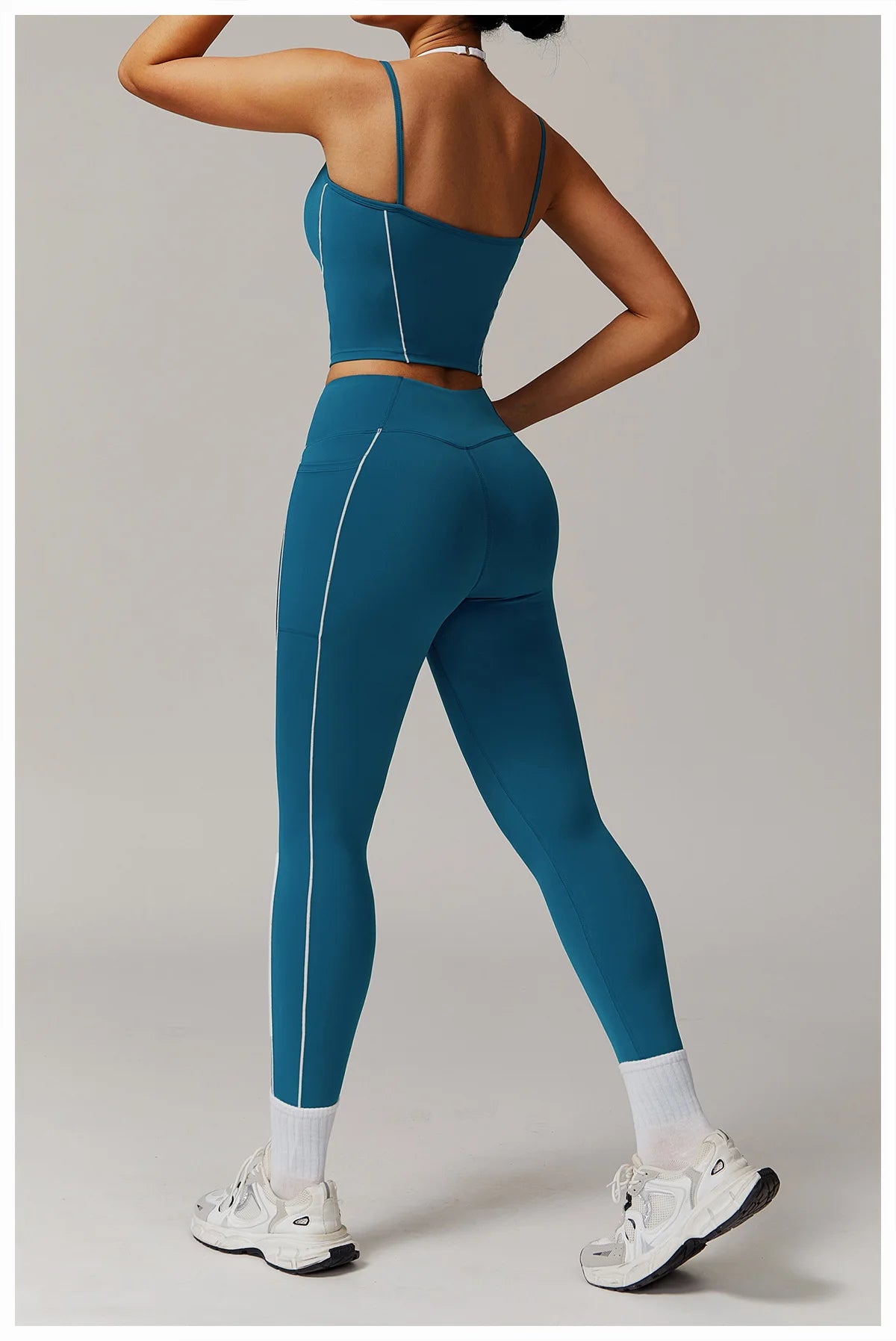 Winnie  Crop Top